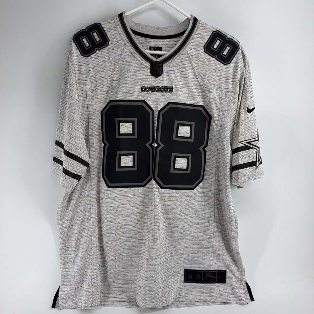 Dallas Cowboys Dez Bryant #88 NFL Nike Jersey Gray Black Size XL Football